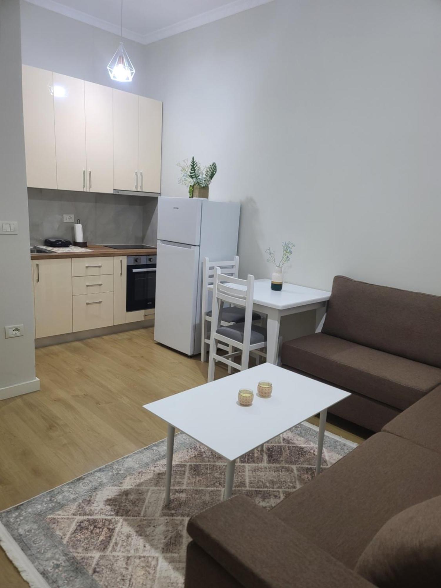 Home Inn Apartaments Tirana Eksteriør billede