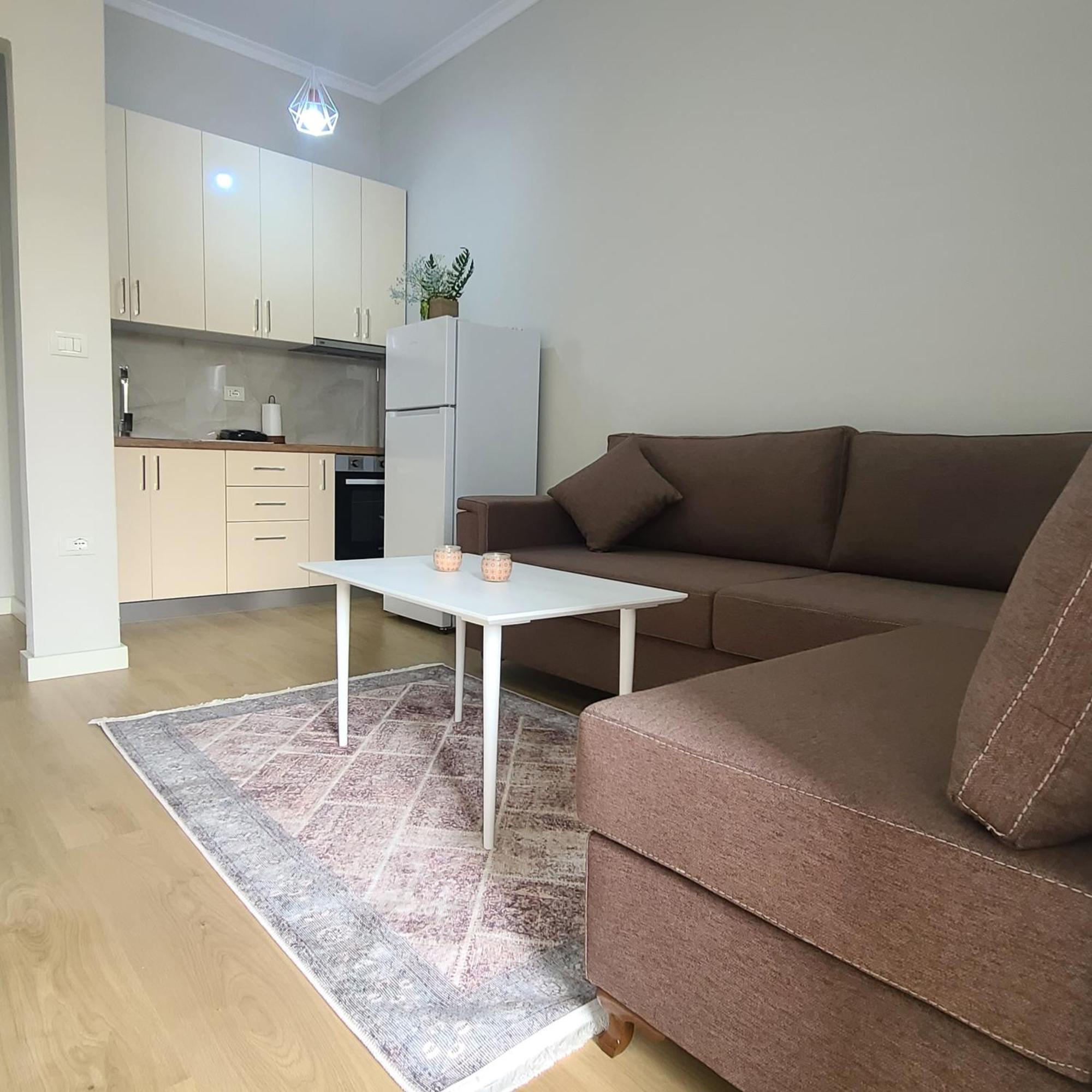 Home Inn Apartaments Tirana Eksteriør billede