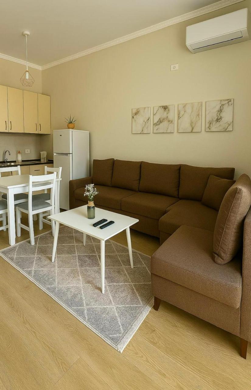 Home Inn Apartaments Tirana Eksteriør billede
